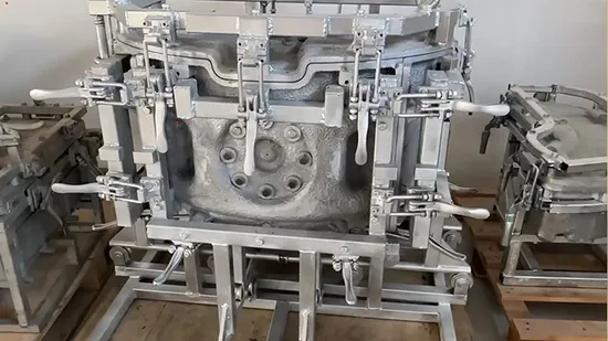 OEM Rotational Molded Plastic Truck Rear Fender Car Accessories High Temperature Resistance High Quality Cheap Price Customized Fender Auto Accessory 